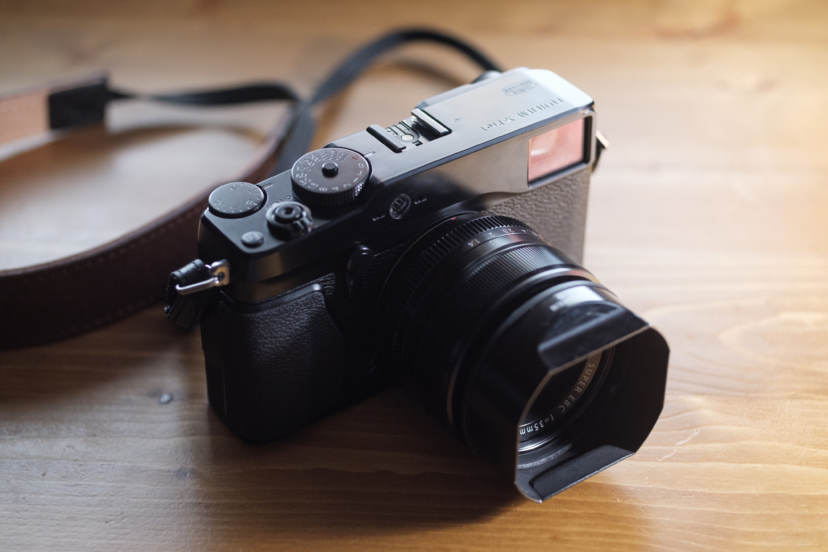 初めての一眼レフ・ミラーレスカメラに便利なおすすめグッズとあると助かるカメラアクセサリーをまとめました。 | かめらとブログ。