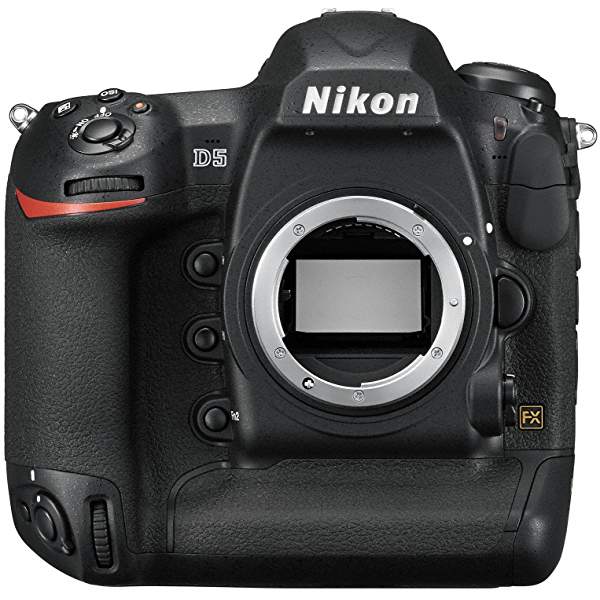 Nikon D5 製品画像