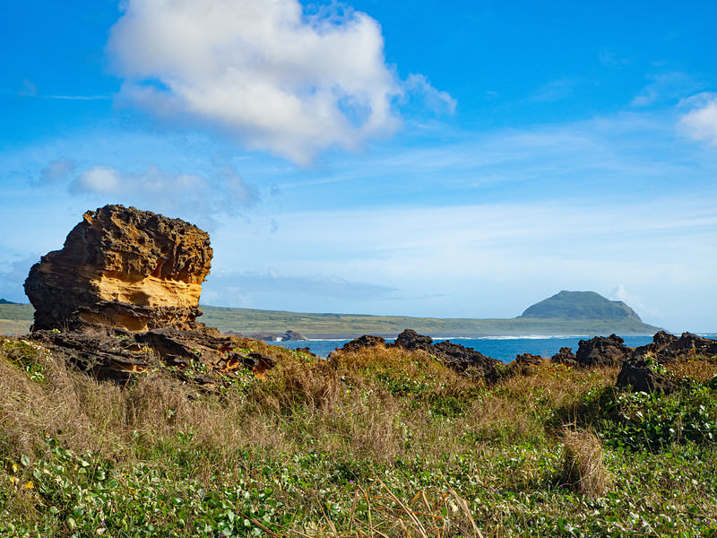 '釜岩から摺鉢山を望む'