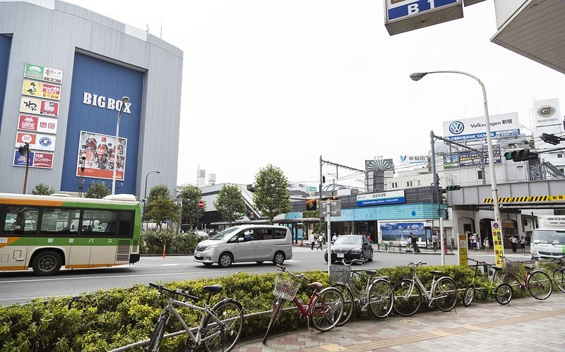 '高田馬場駅前の様子'