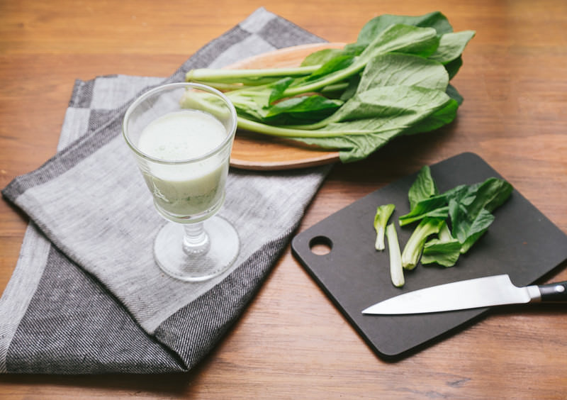 小松菜で作ったヘルシースムージー